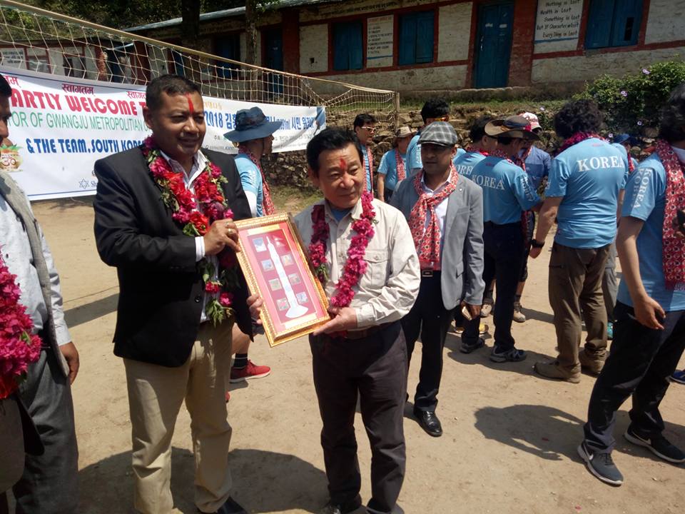 बिरेन्द्र माबिलाई कोरियाबाट २ लाख सहयोग