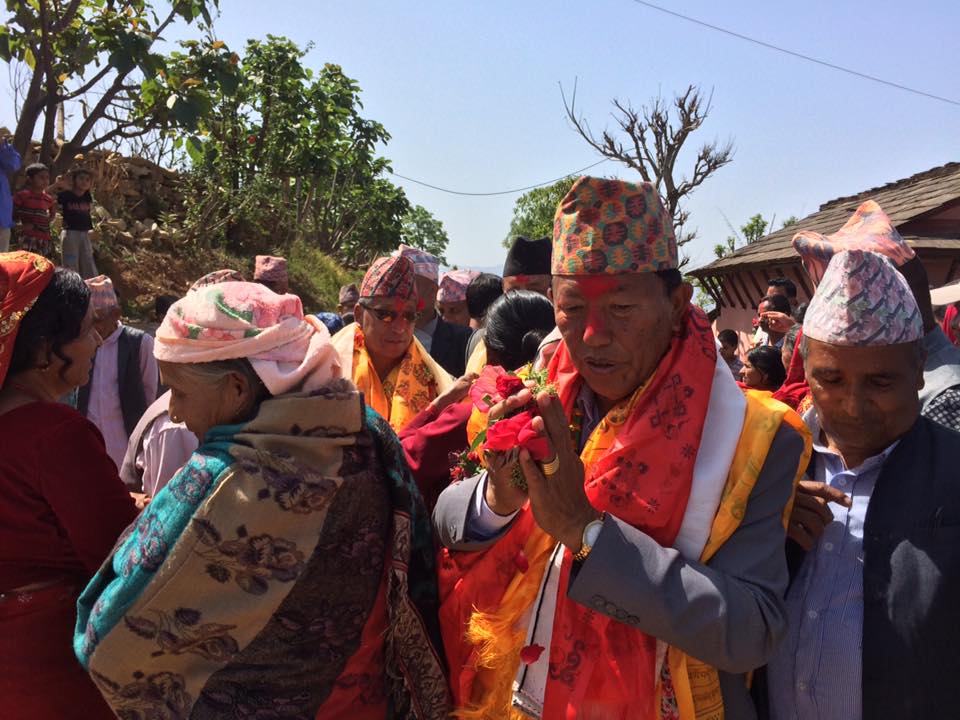 प्रतिनिधिसभा सदस्य लालकाजी गुरूङलाई आफ्नो गृहनगर दुर्लुङमा भव्य स्वागत