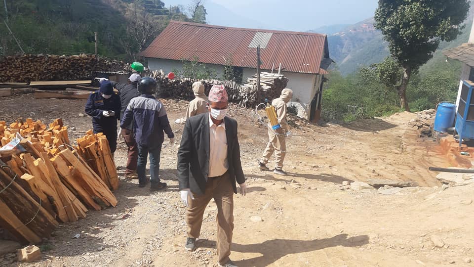 पर्वतको महाशिला गाउँपालिकामा छर्कियो क्लोरिन झोल