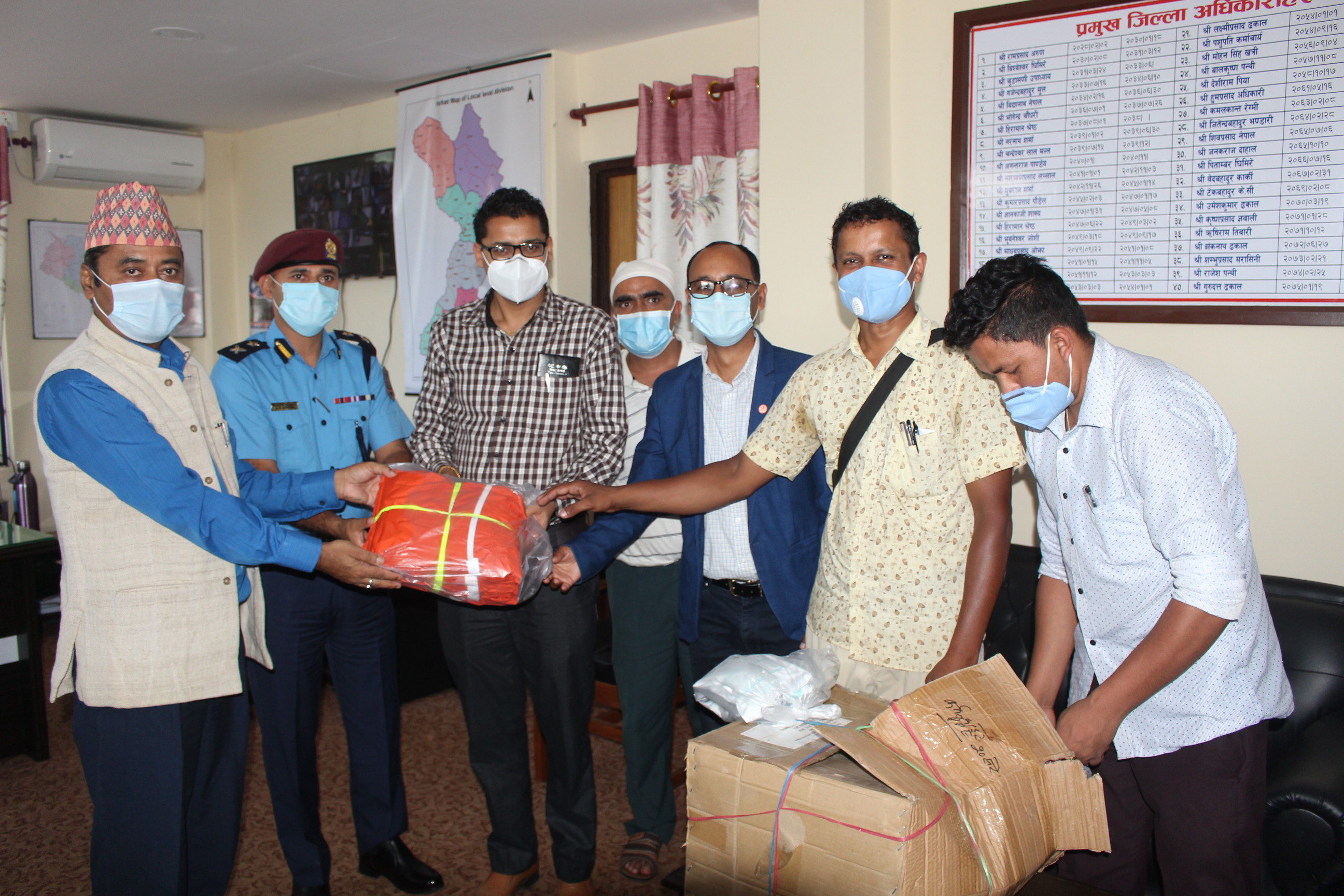 पर्वत अस्पताललाई कर्मफ्लाइट्स फाउण्डेसनको सहयोग