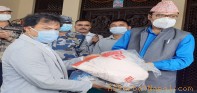 पर्वतमा कोरोनाको सम्भावित संक्रमण रोक्न नेपाली काँग्रेसका नेता जोशी सक्रिय