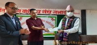 पर्वत उद्योग बाणिज्य संघ–आगलागी पिडित ब्यबसायीलाई सहयोग
