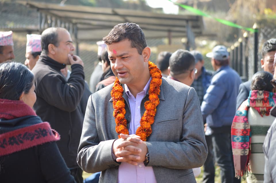 पर्वतमा लगानी भित्राउने अवसर जुटाउन यूके जाँदैछु : साँसद गिरी